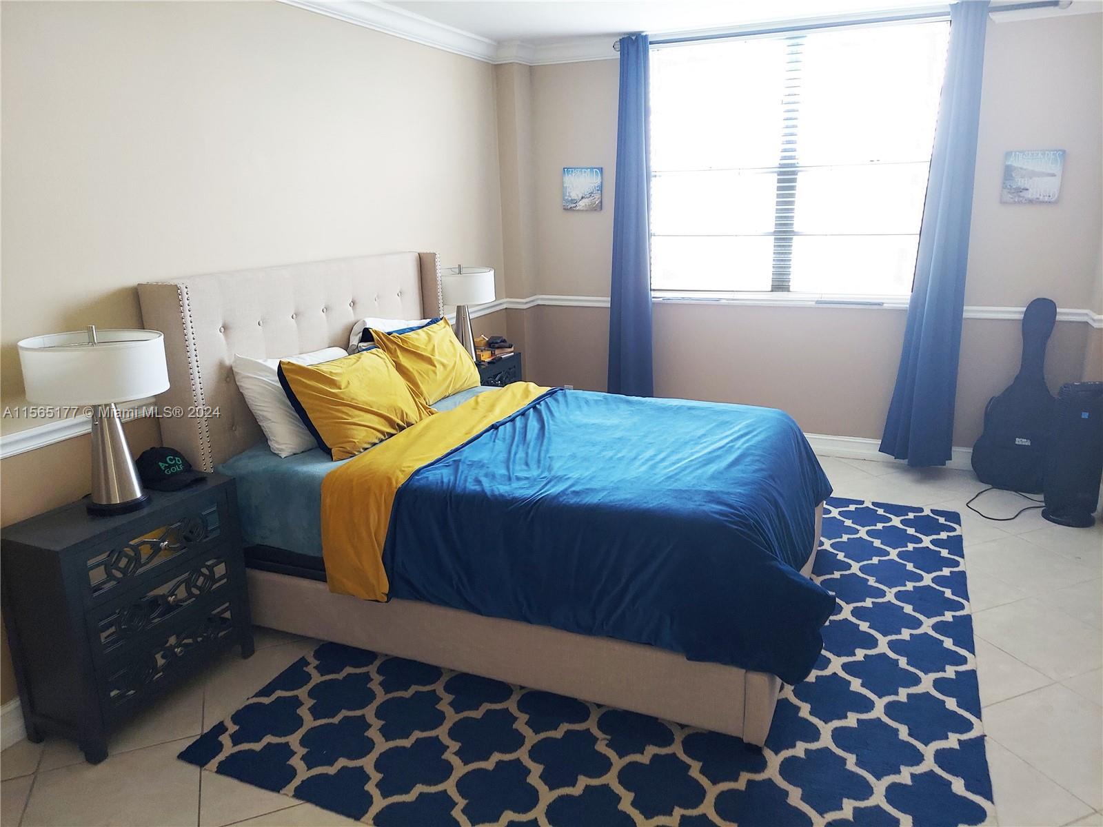 1455 N Treasure Dr # 7F