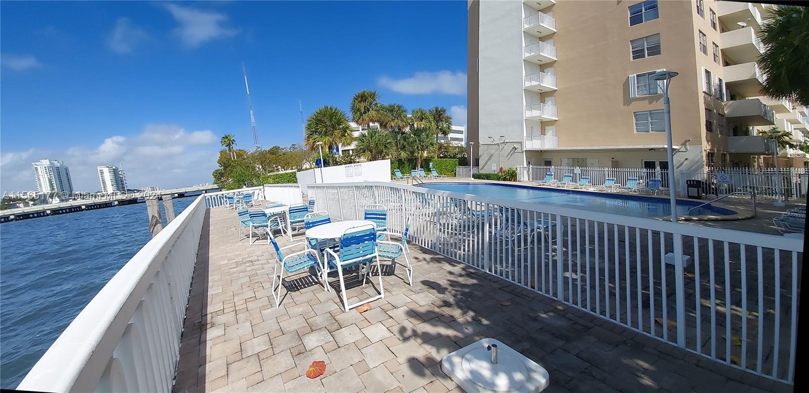 1455 N Treasure Dr # 7F