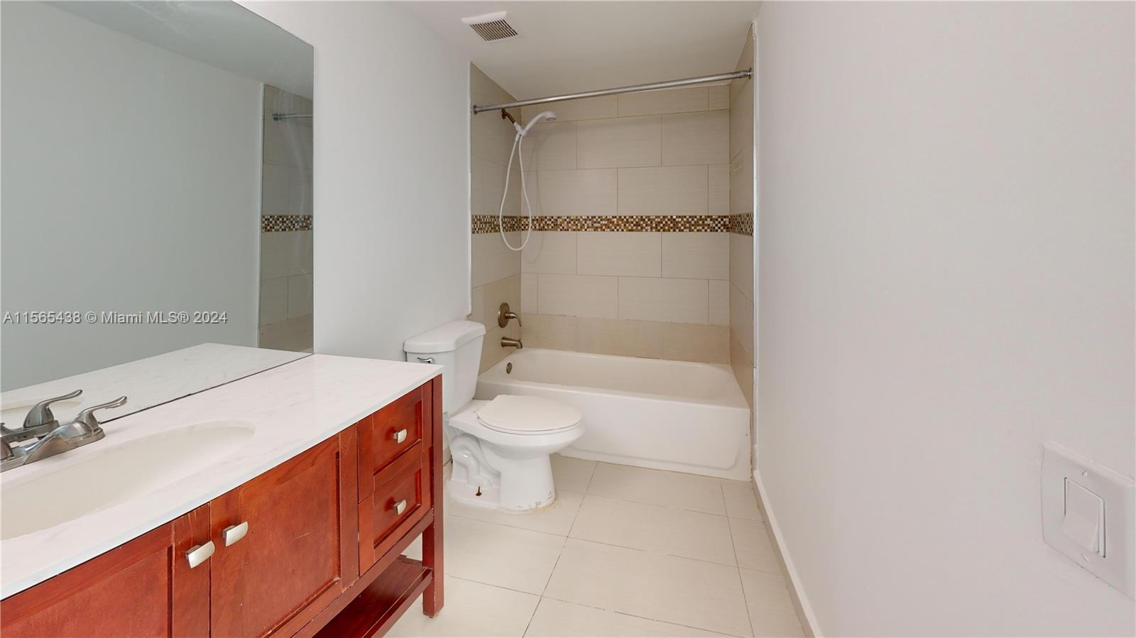11790 SW 18th St # 3 Unit: 528-3