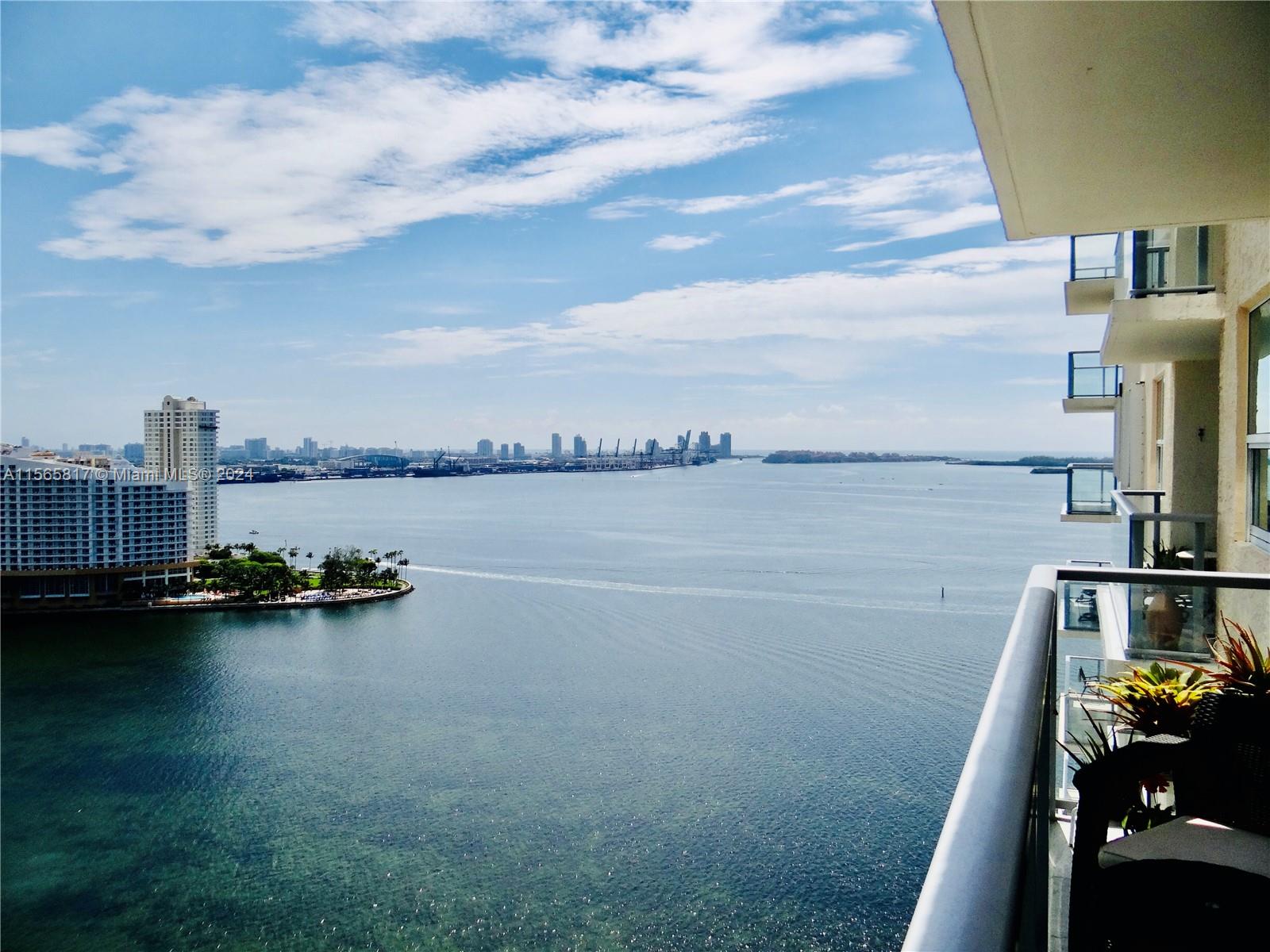 1155 Brickell Bay Dr # 2506
