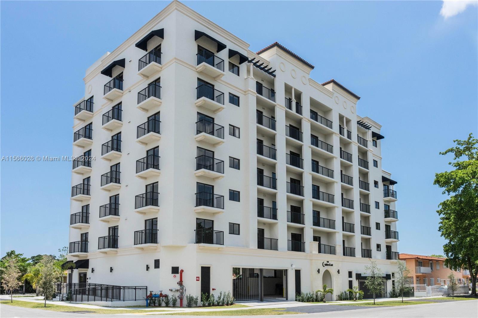 1801 SW 32nd Ave # 403