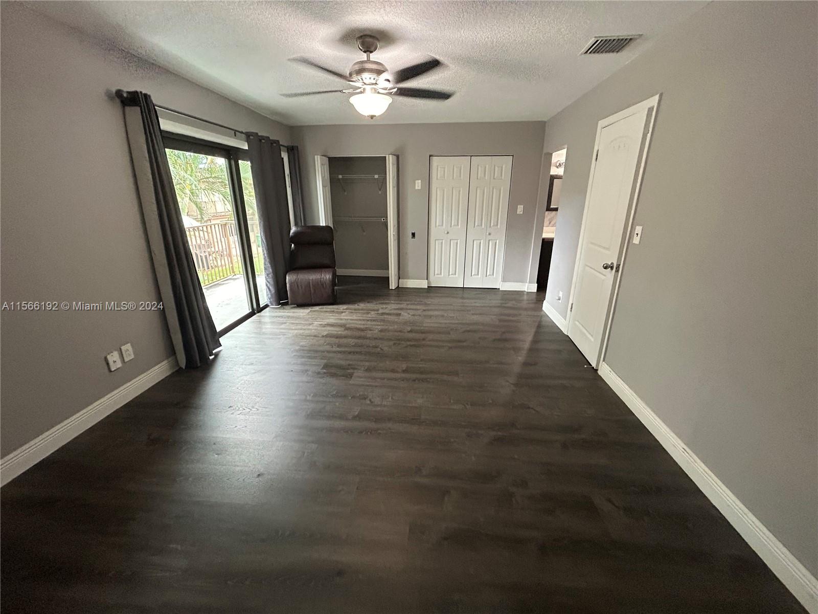 29 Madrid Ln # 9 Unit: 8-9