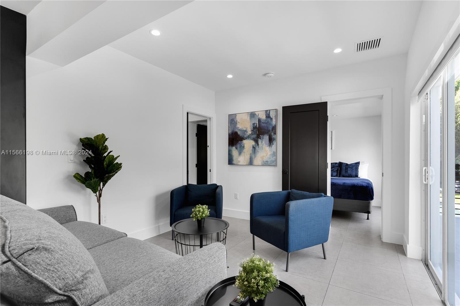 15 NW 52nd St