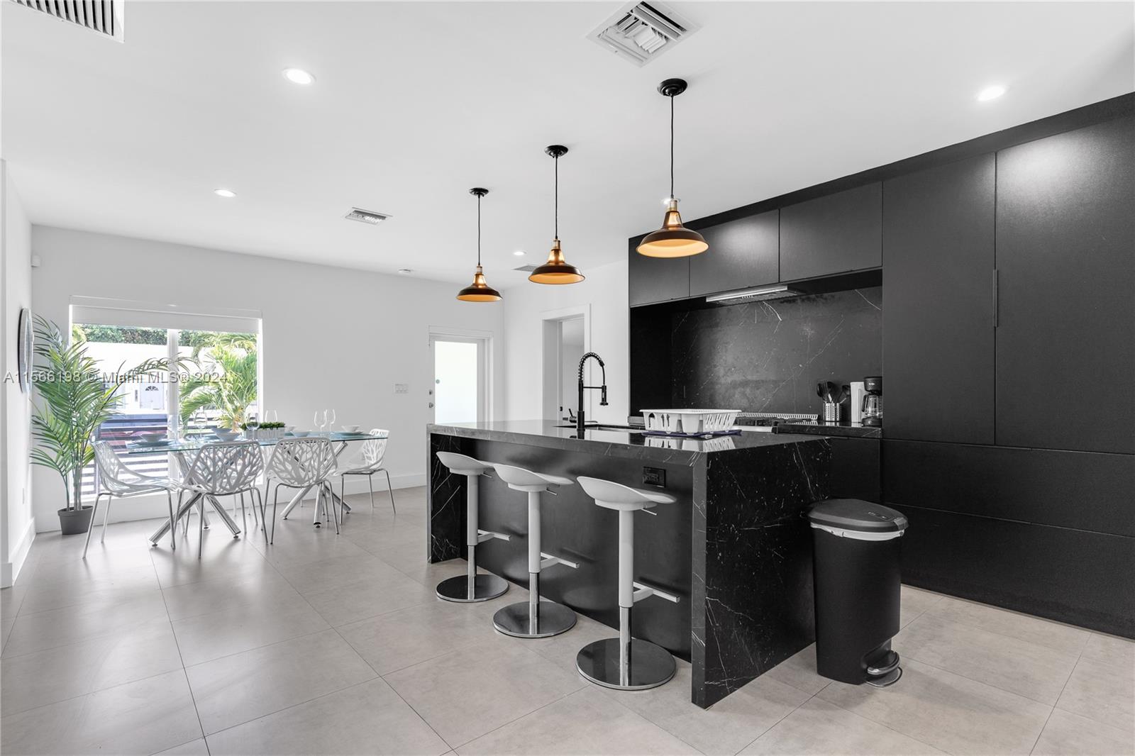 15 NW 52nd St