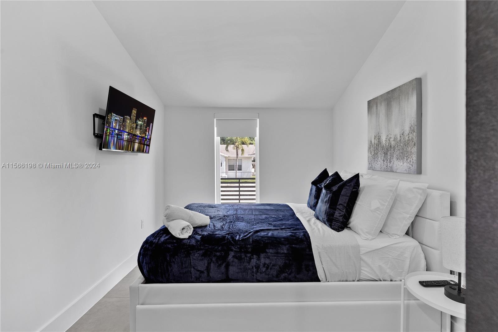 15 NW 52nd St