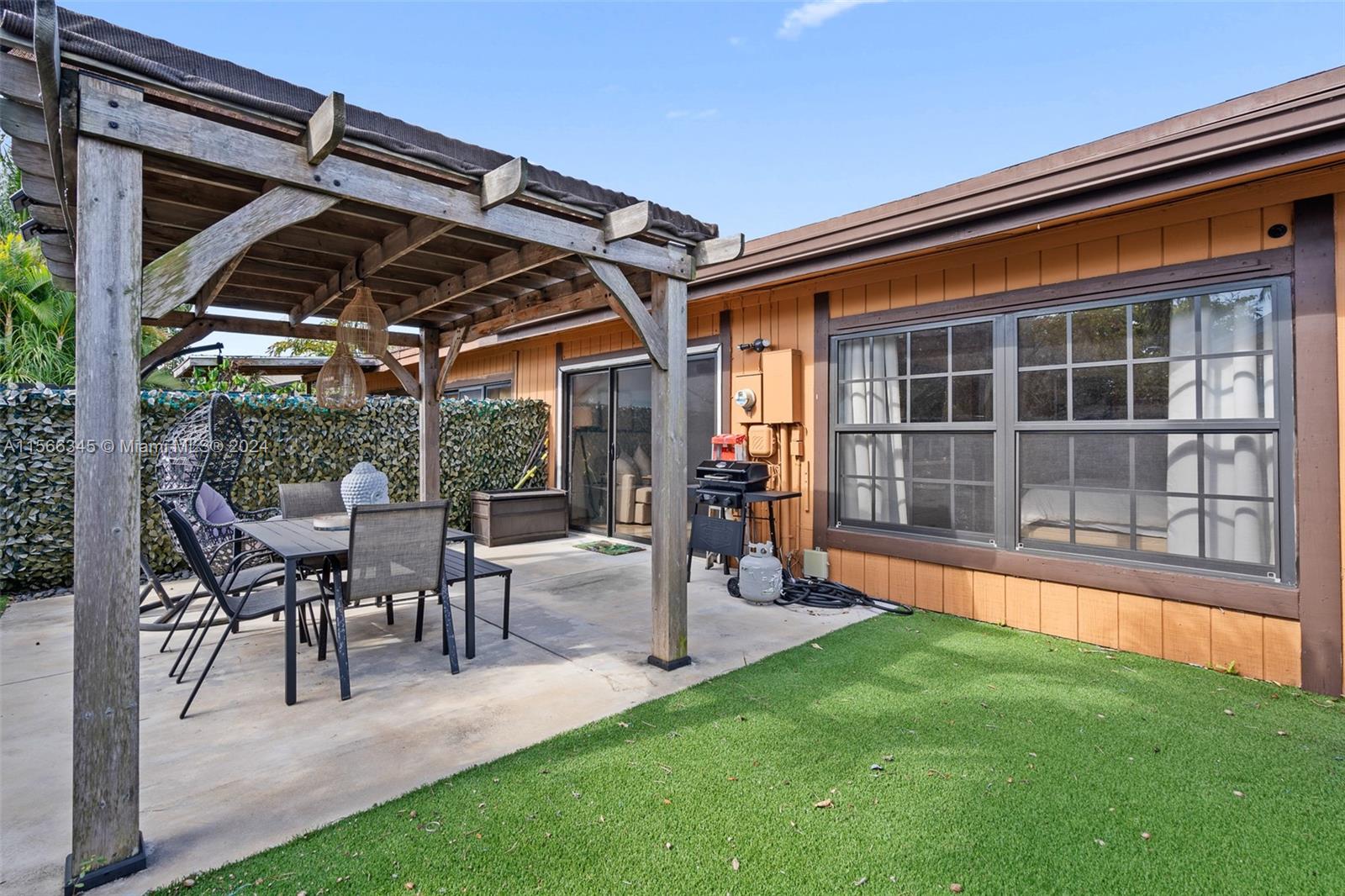 2301 Yucca Ave # 2301