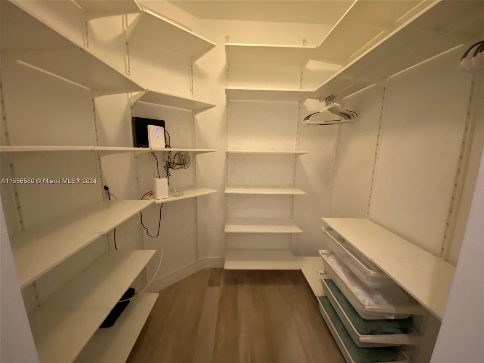 2931 SW 27th Ter # 2931