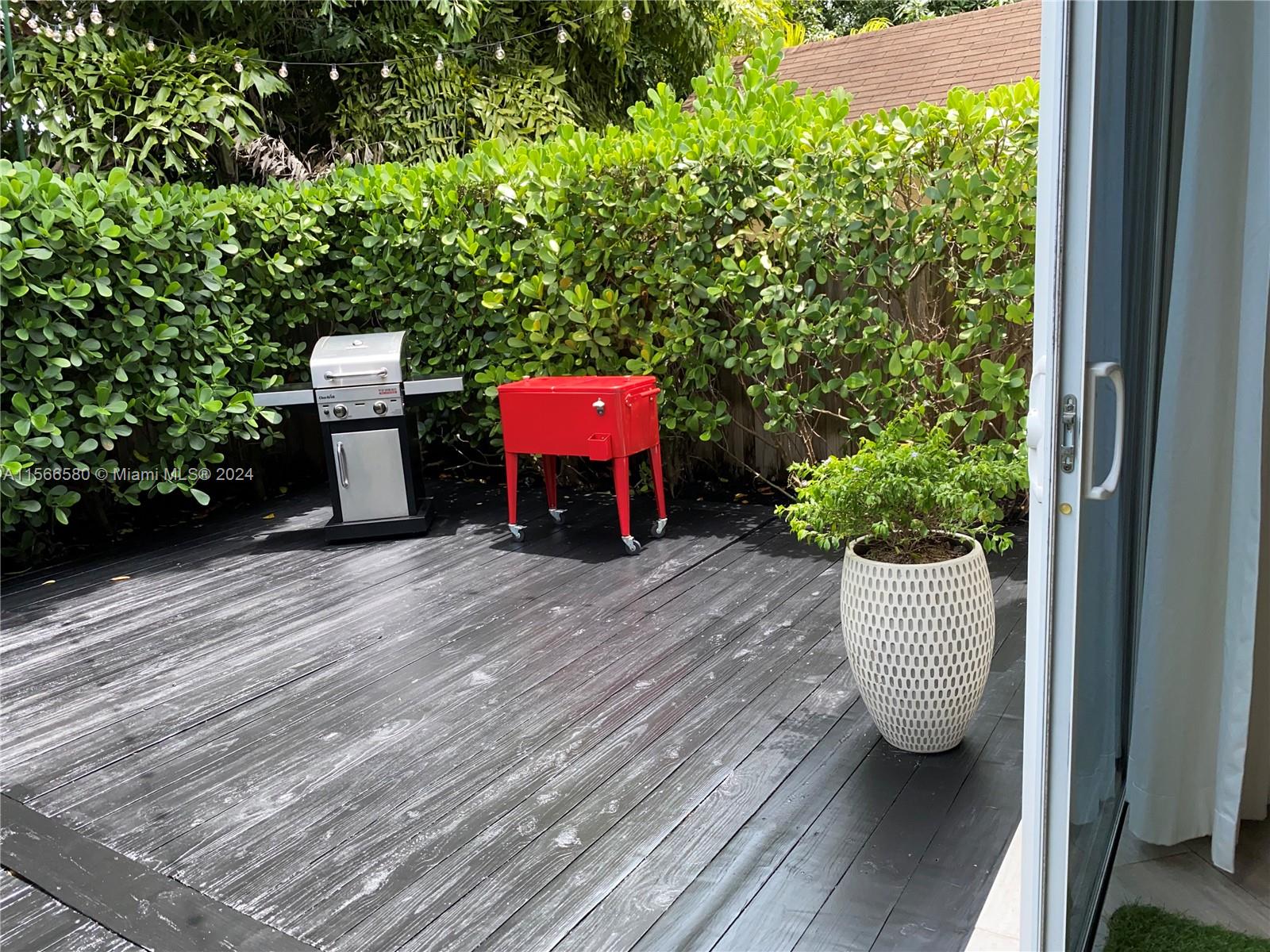 2931 SW 27th Ter # 2931