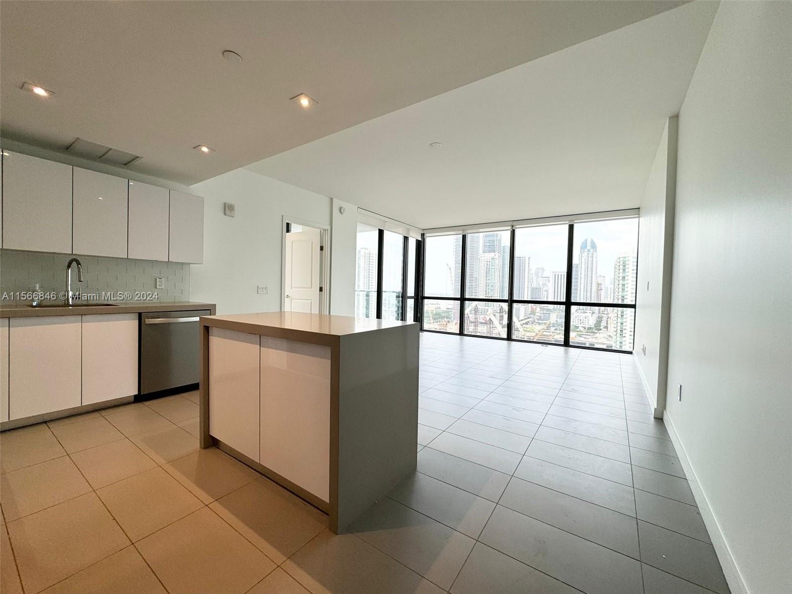 1600 NE 1st Ave # 2406