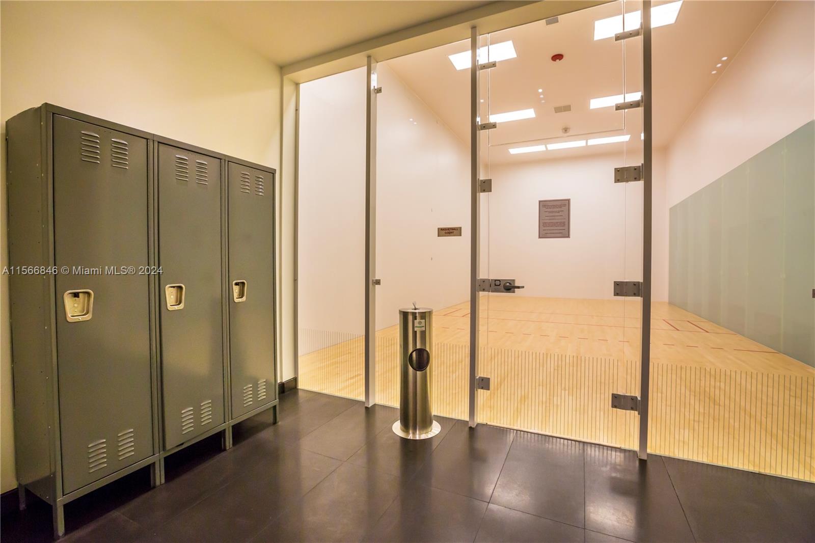 1600 NE 1st Ave # 2406