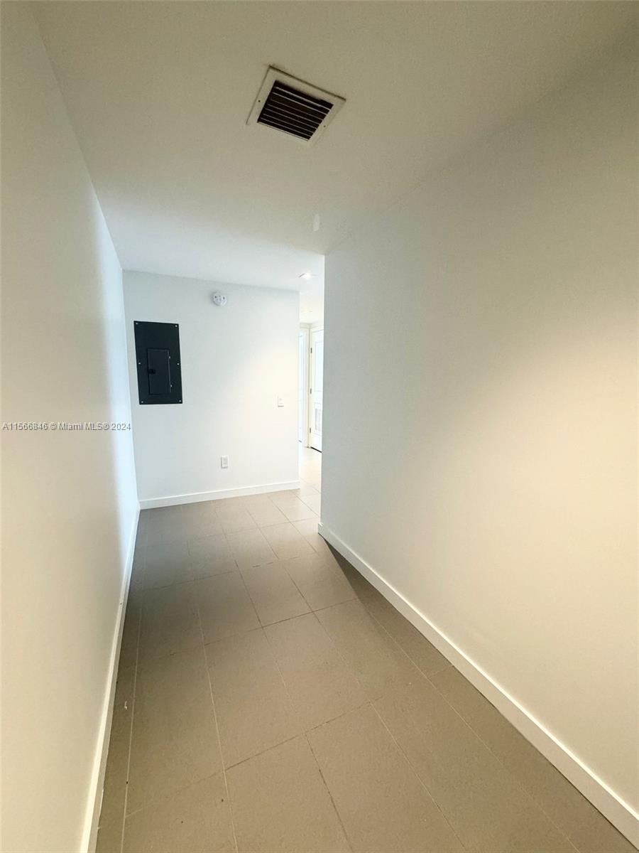 1600 NE 1st Ave # 2406