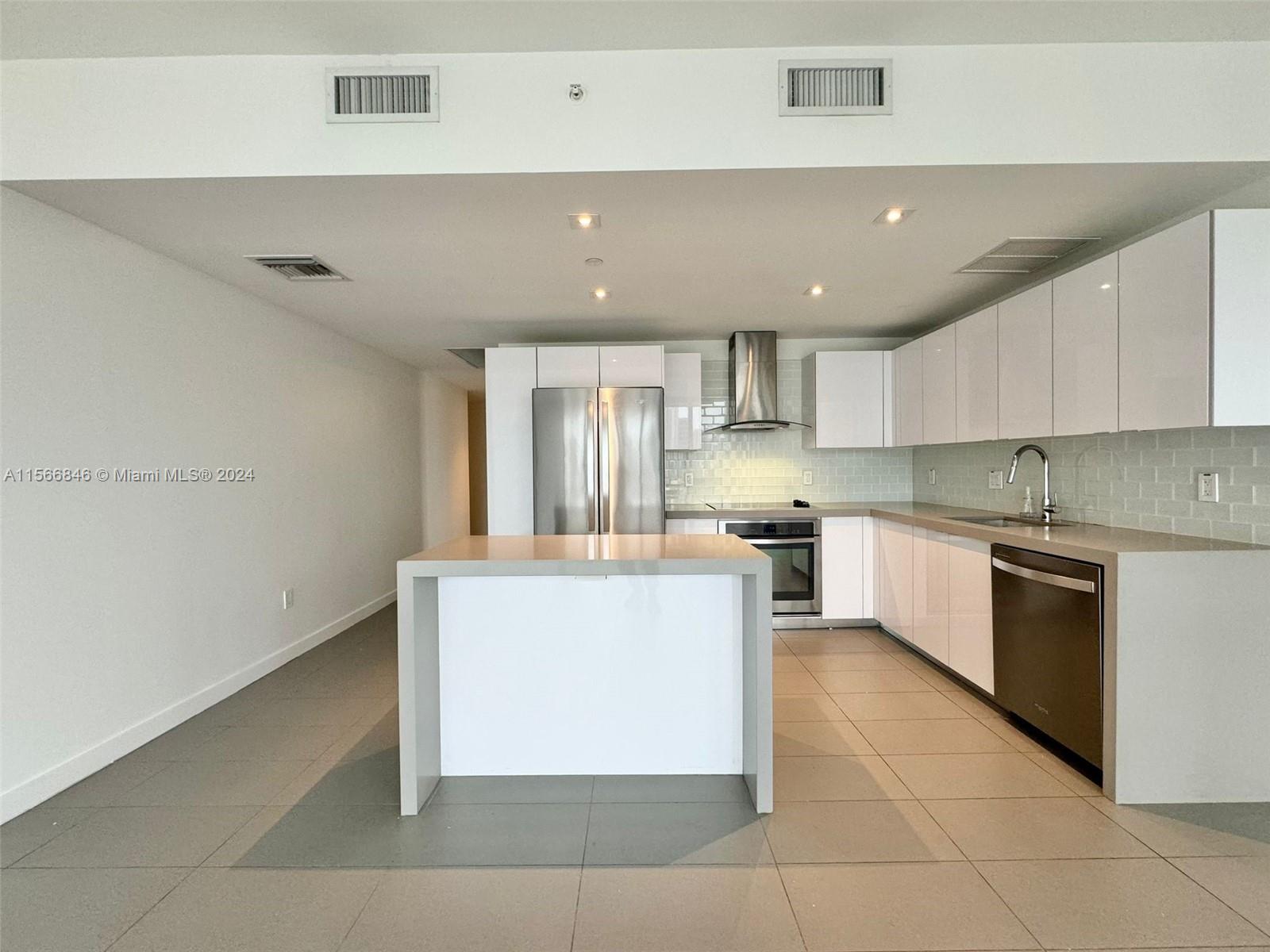 1600 NE 1st Ave # 2406
