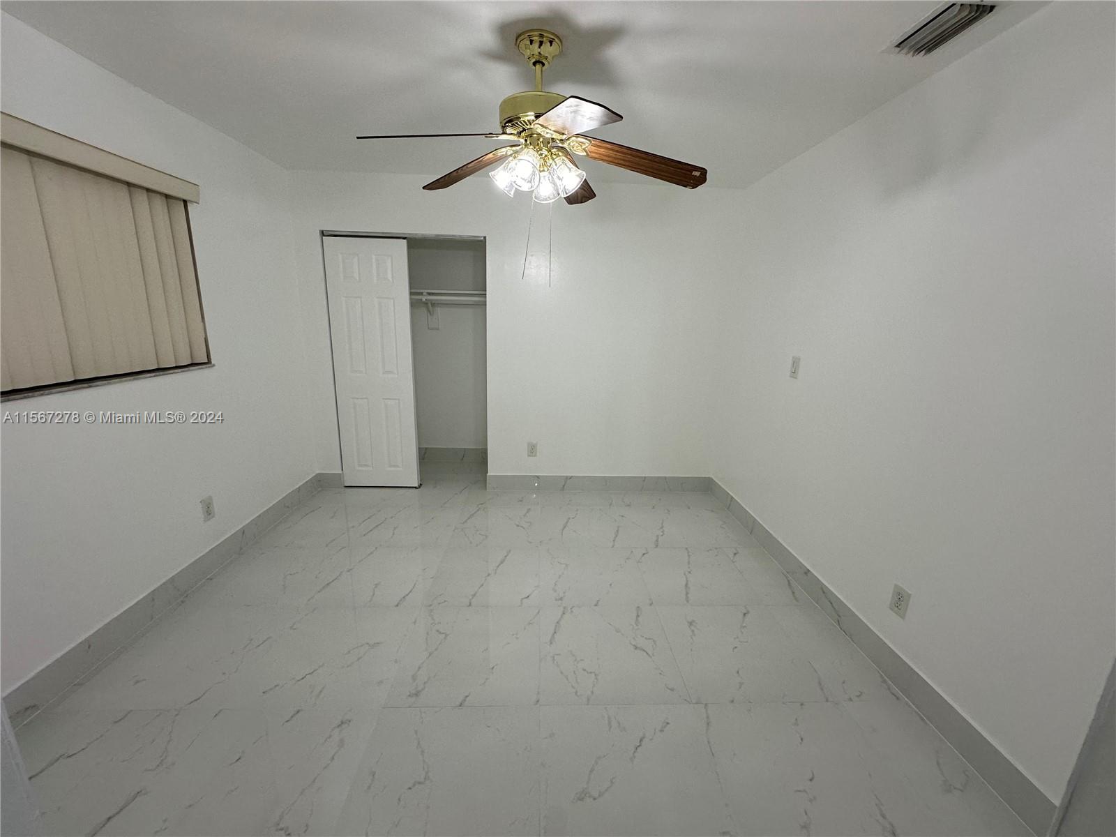 19331 SW 116th Ave Unit: Efficiency