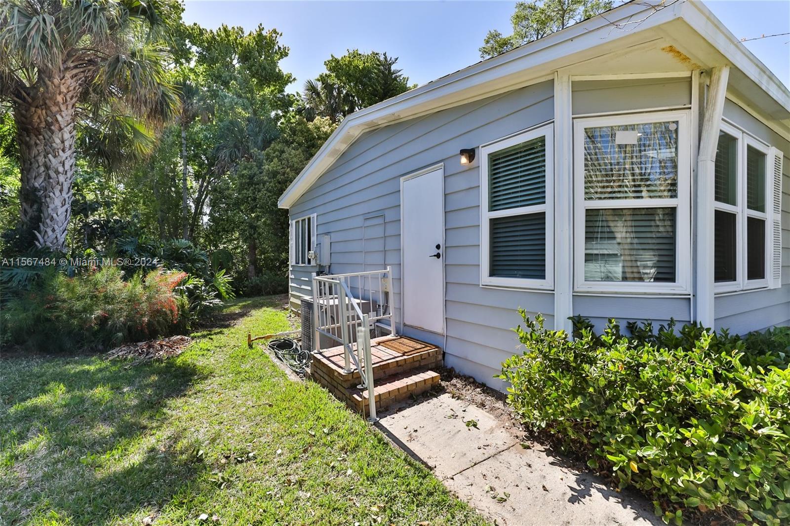 508 Halyard Circle