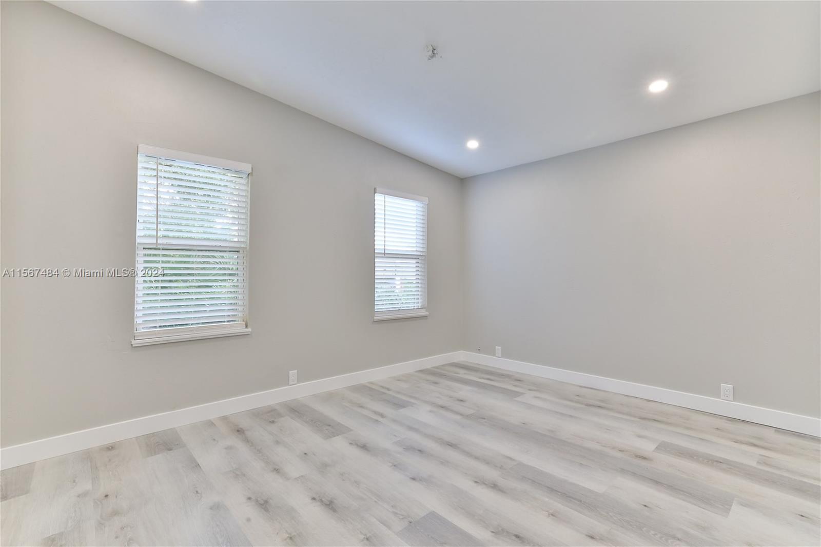 508 Halyard Circle