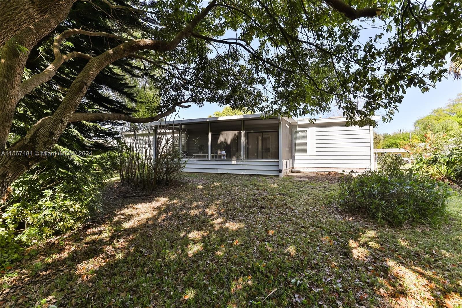 508 Halyard Circle