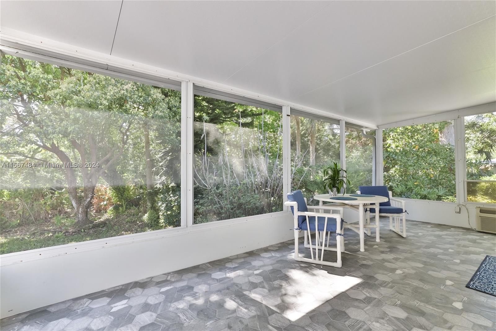 508 Halyard Circle