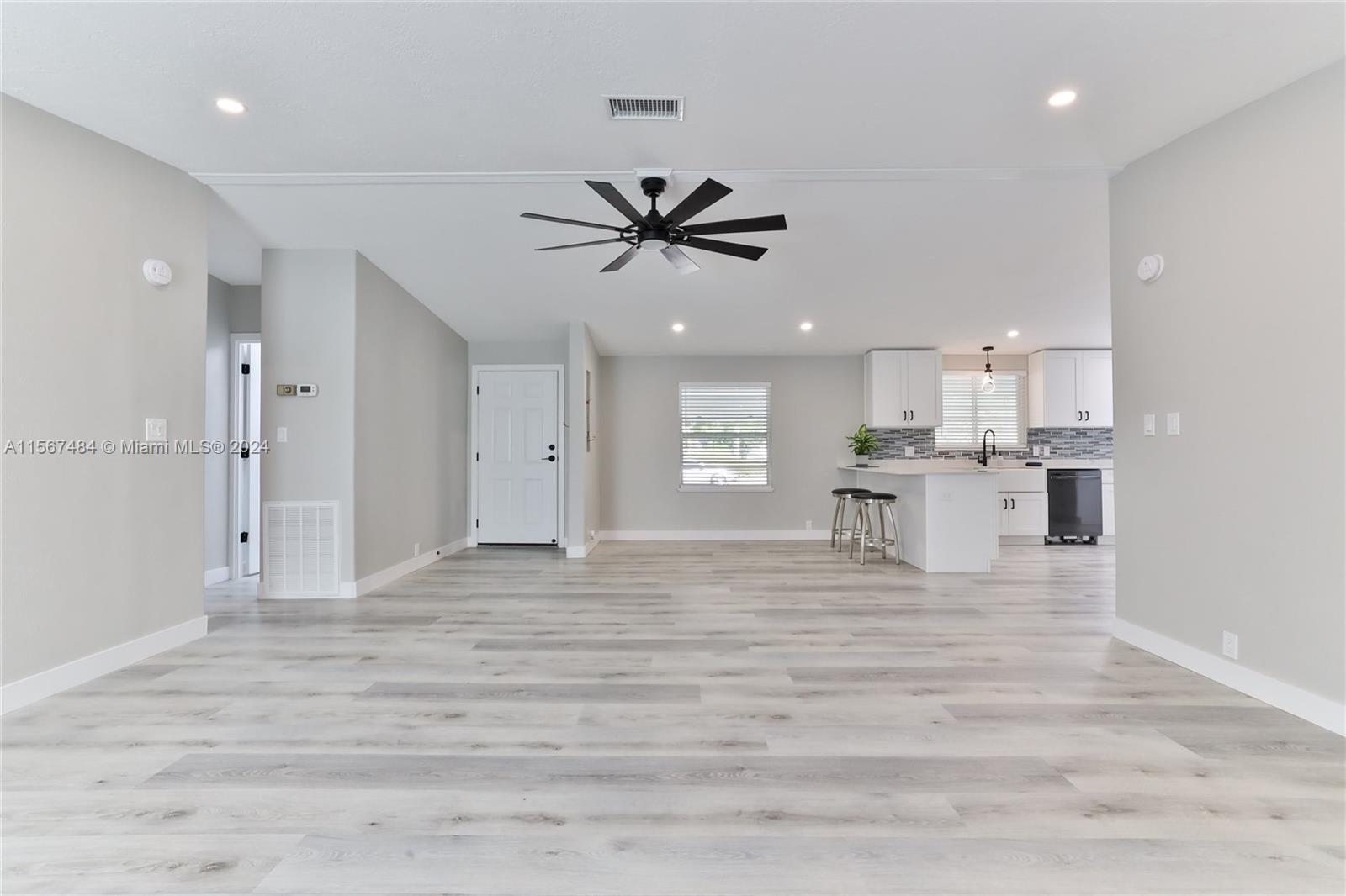 508 Halyard Circle