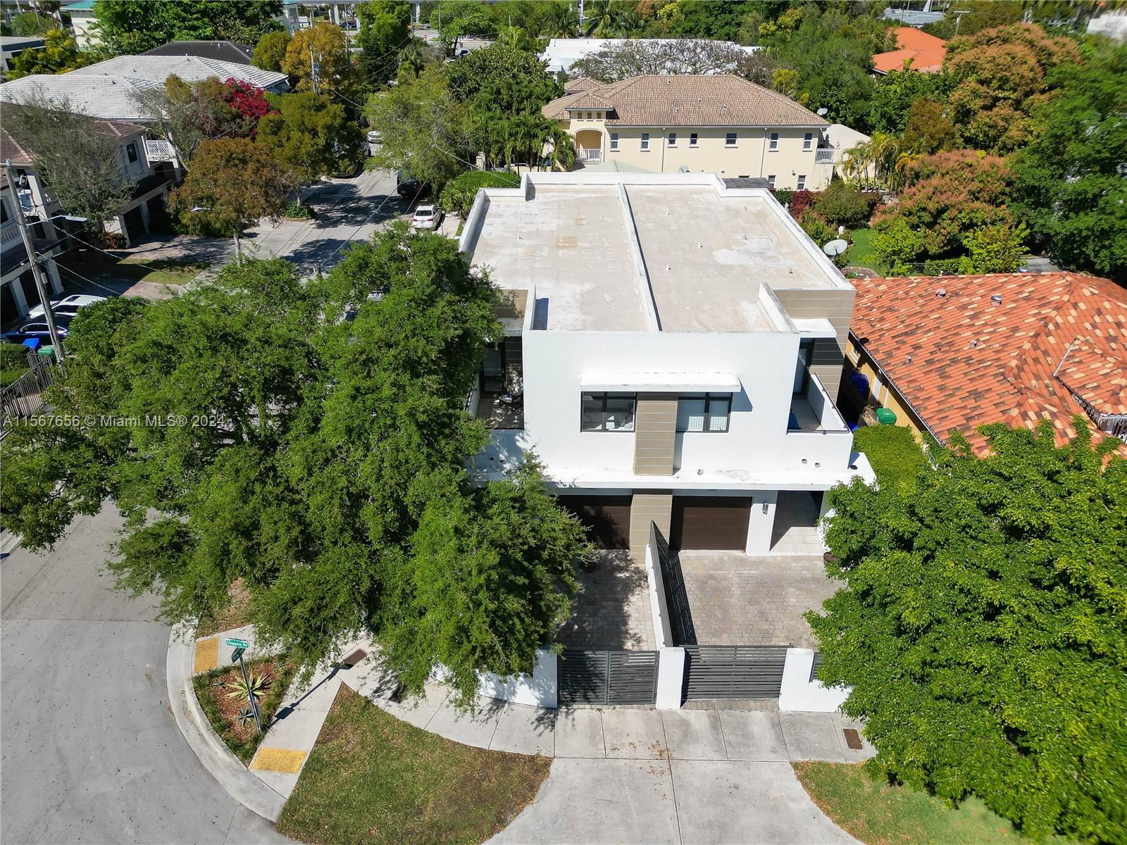 3443 Shipping Ave # 3443