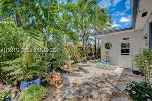 1010 NW 147th St