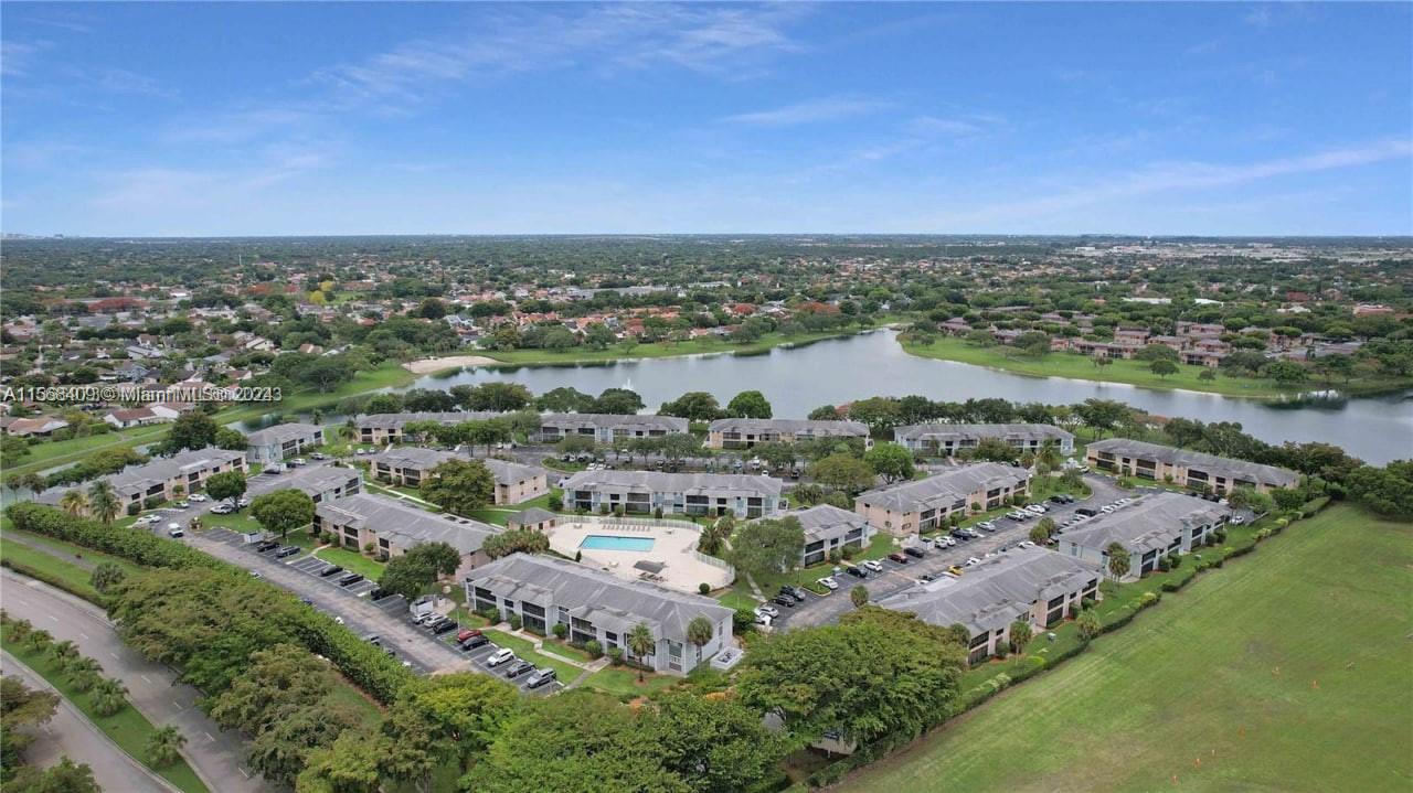 9701 Hammocks Blvd # 108A