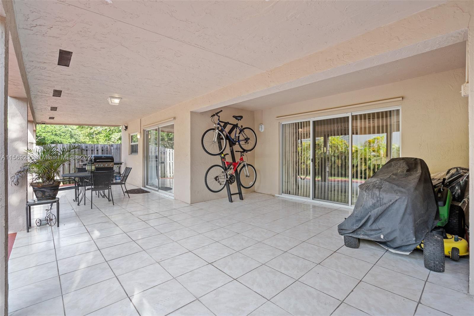 13320 SW 17th Ct