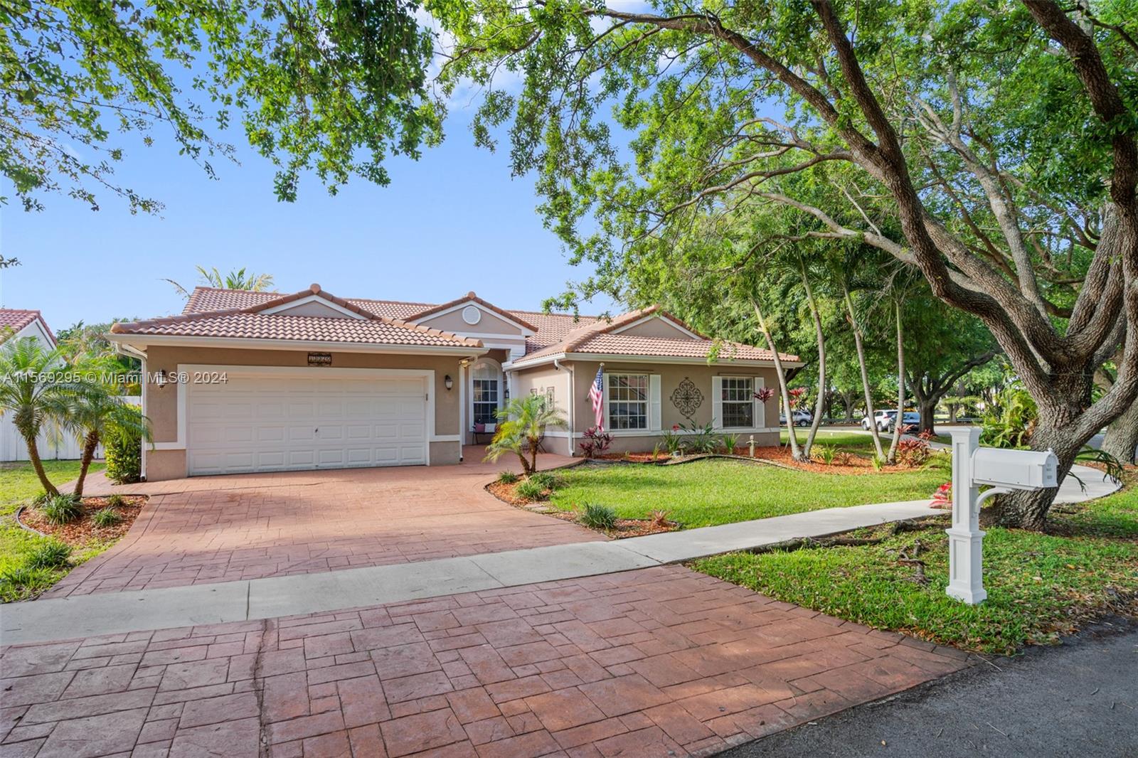 13320 SW 17th Ct