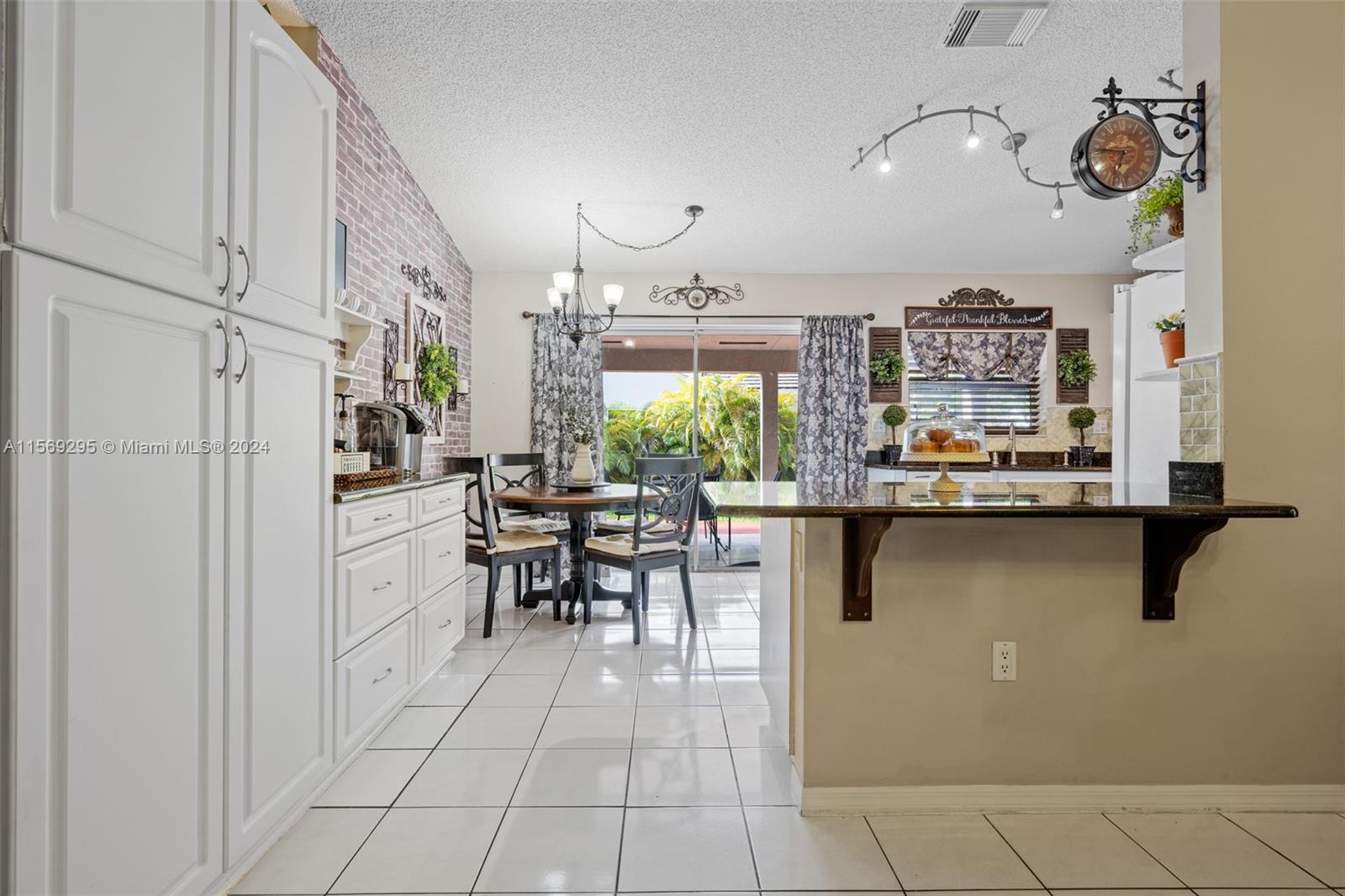 13320 SW 17th Ct