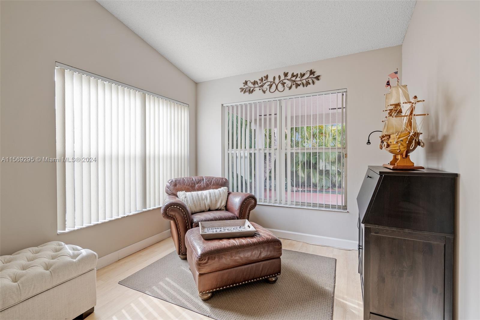 13320 SW 17th Ct