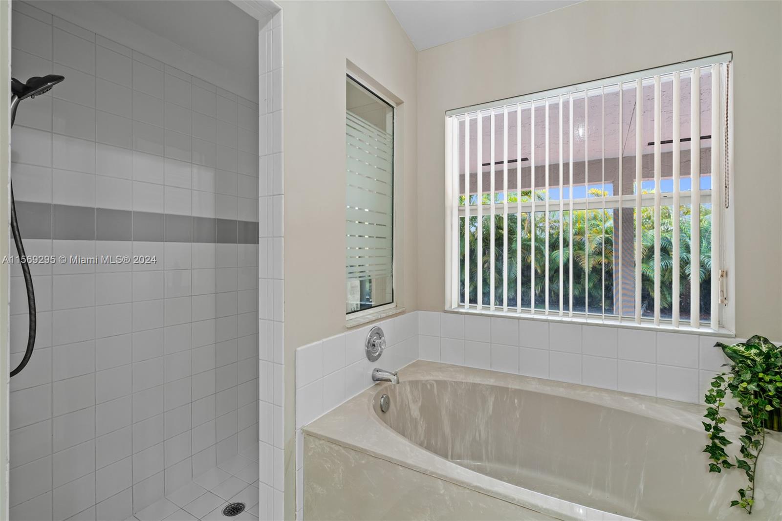 13320 SW 17th Ct