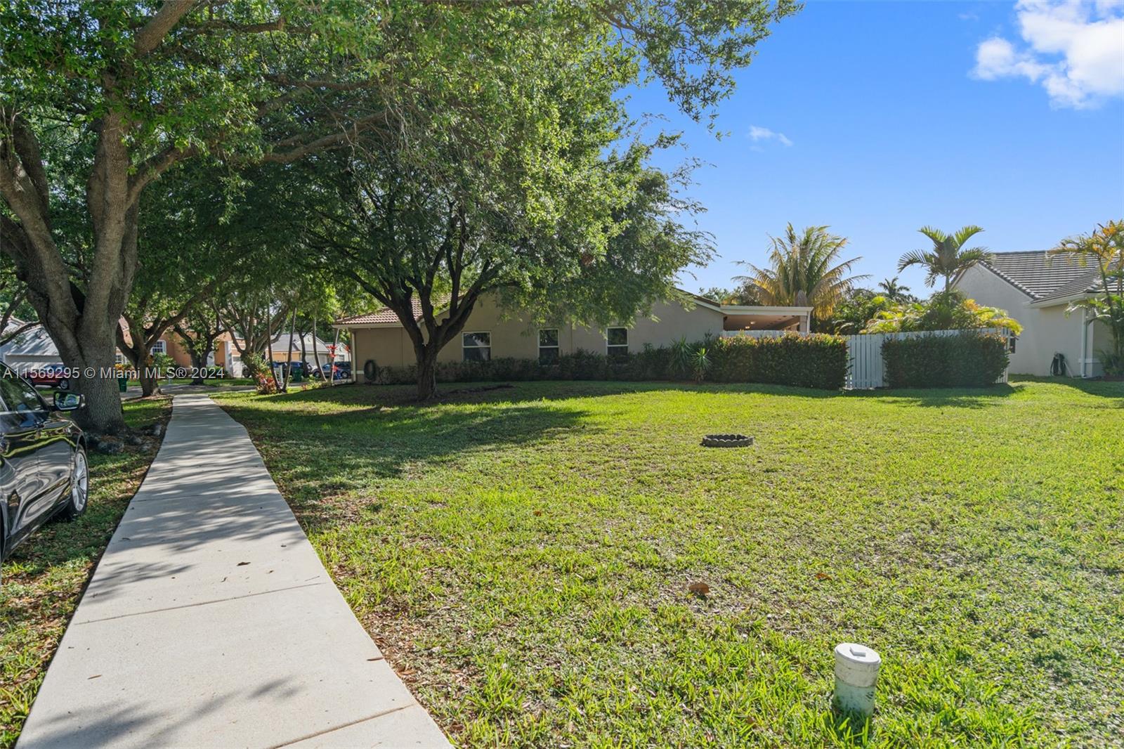 13320 SW 17th Ct