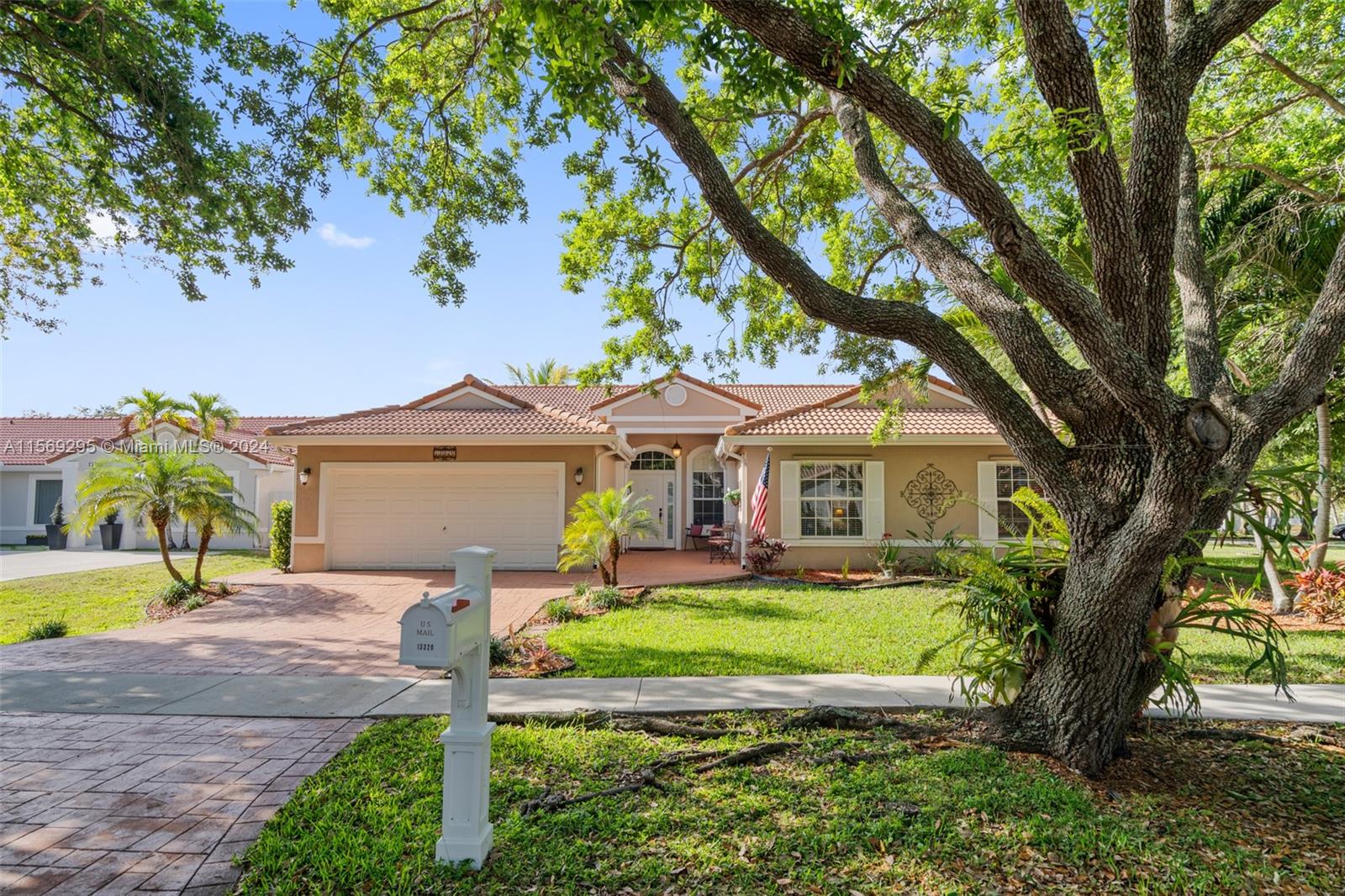 13320 SW 17th Ct