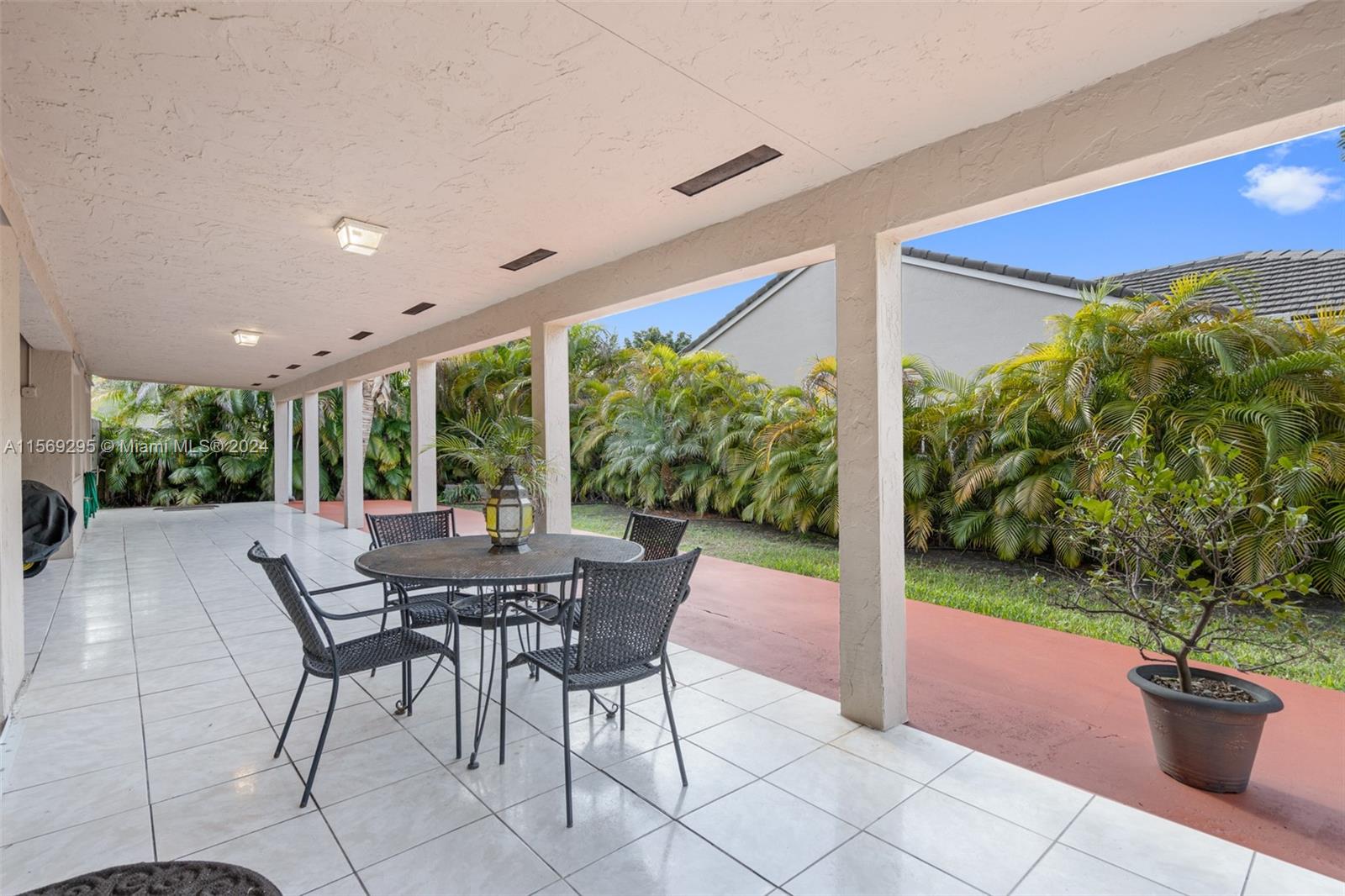 13320 SW 17th Ct