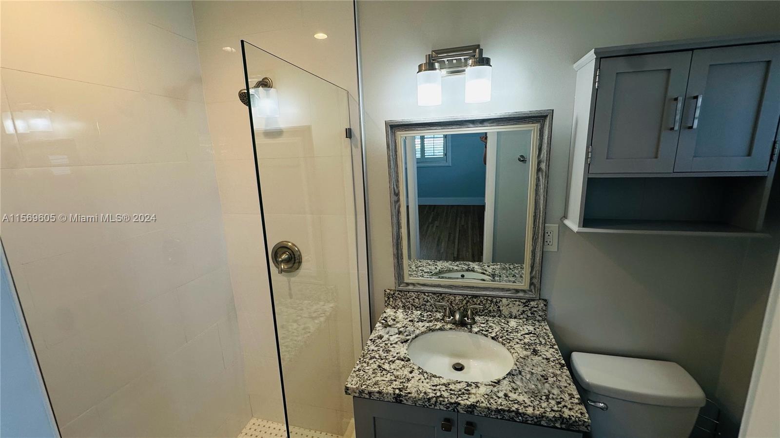 3055 NW 13th St Unit: .