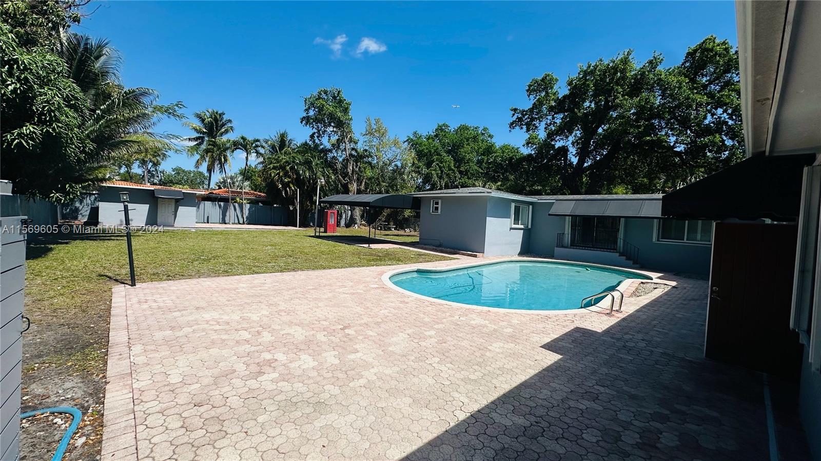 3055 NW 13th St Unit: .