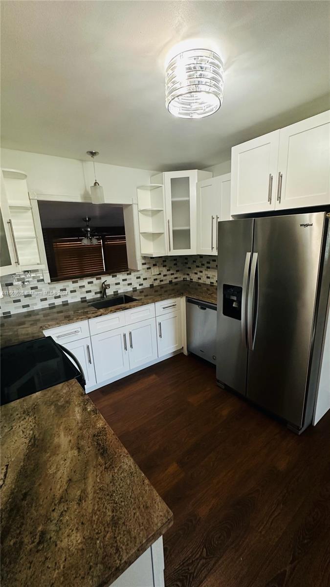 3055 NW 13th St Unit: .
