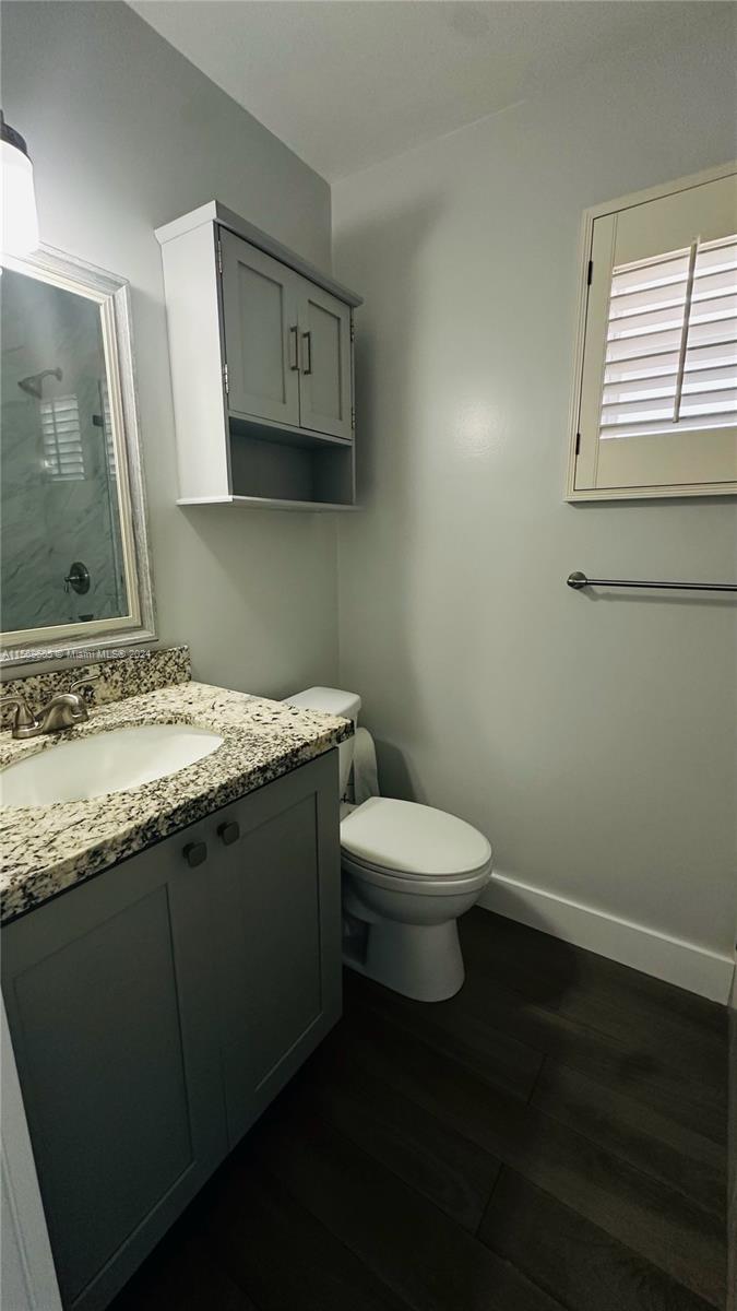 3055 NW 13th St Unit: .