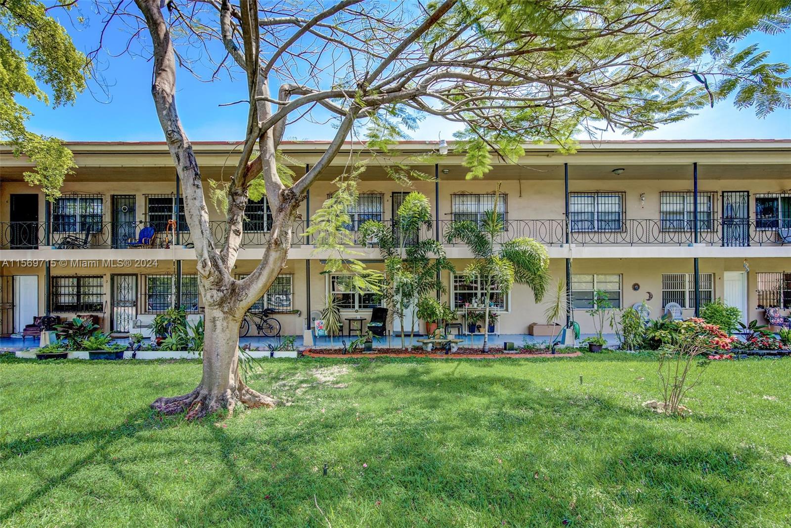 291 E 4th Ave # 3