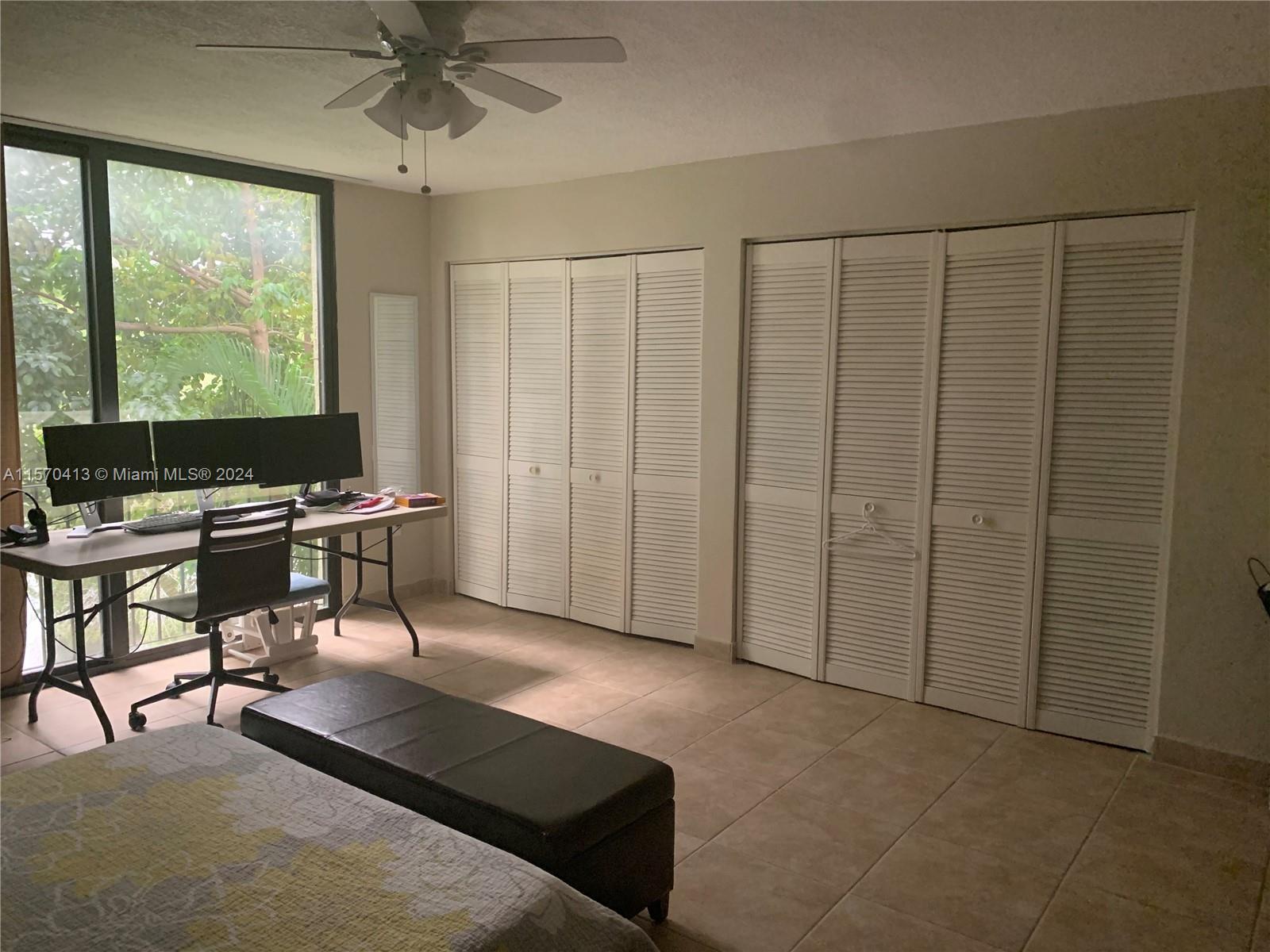 3910 Estepona Ave Unit: 8D5
