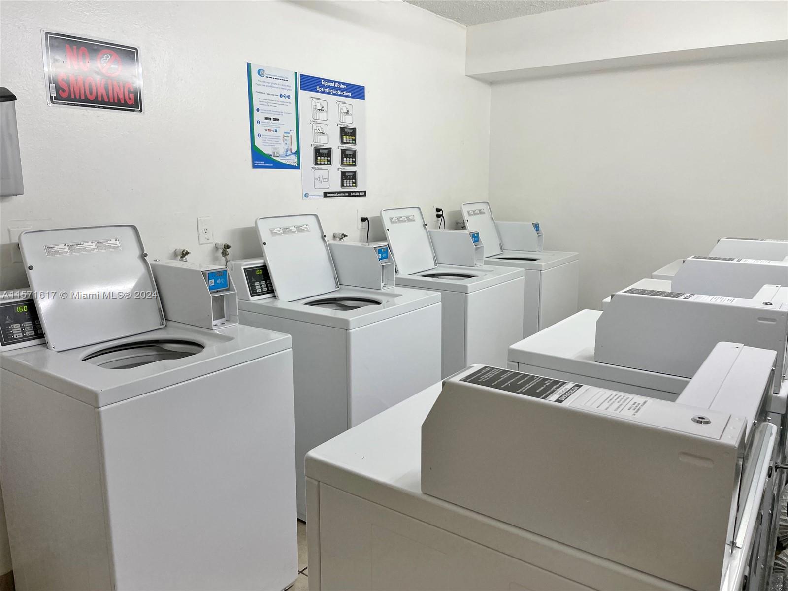 16851 NE 23rd Ave # 521 Unit: B-521