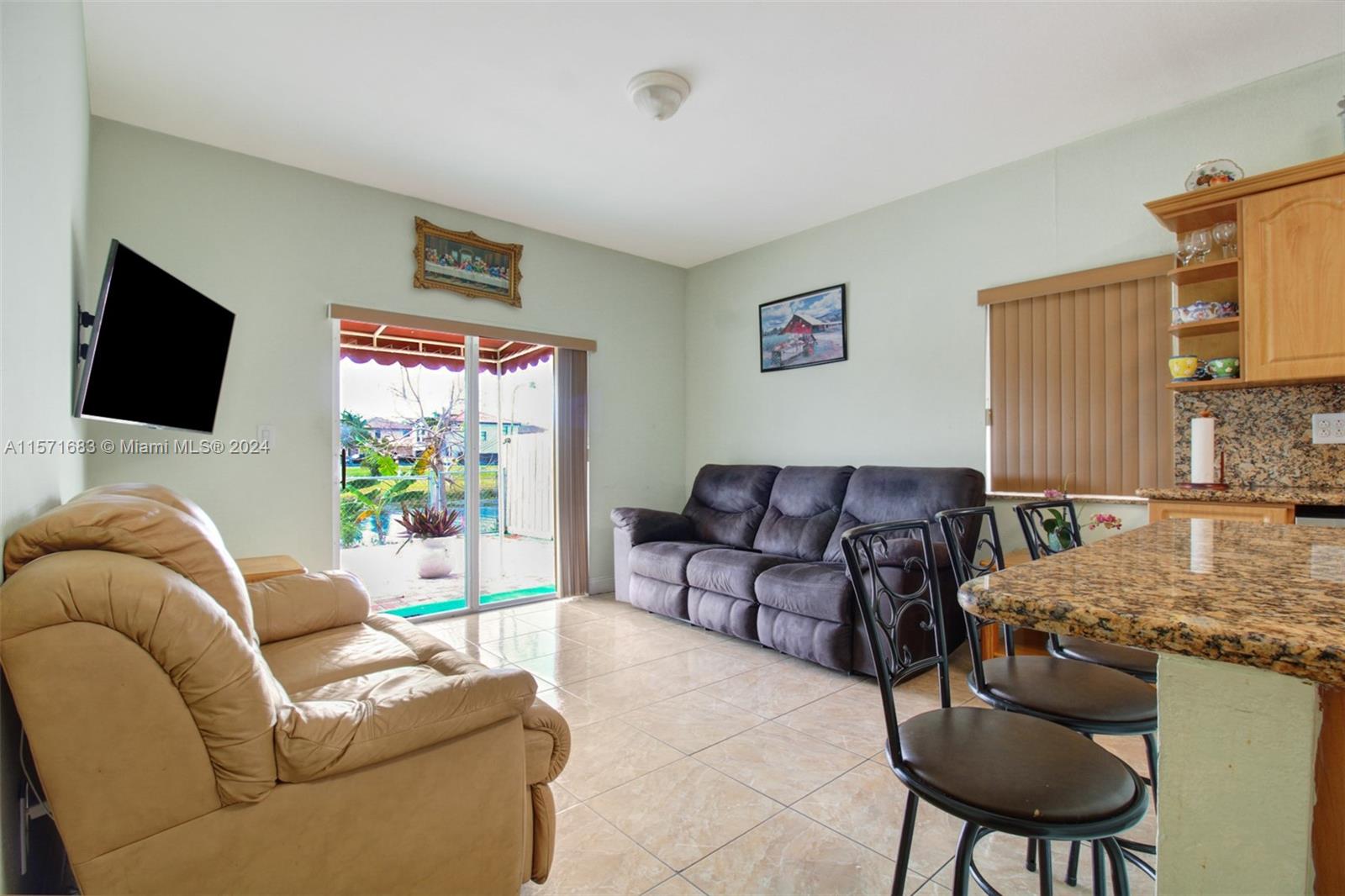 22582 SW 103rd Ct