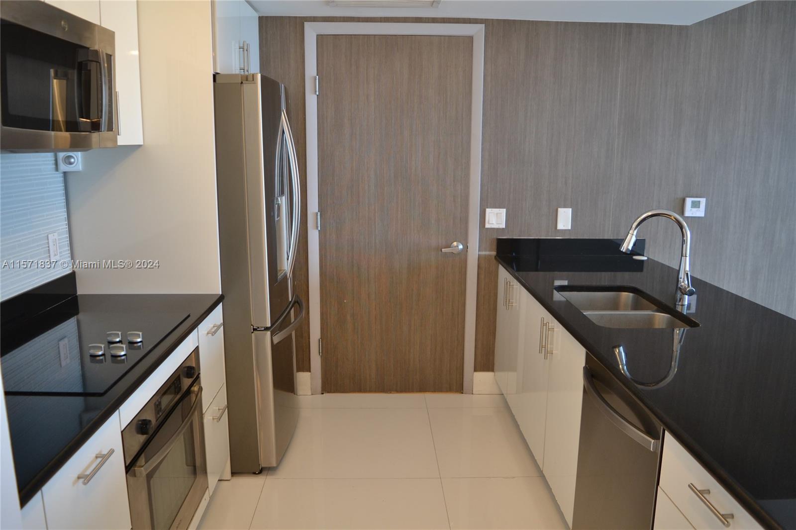 50 Biscayne Blvd # 1408