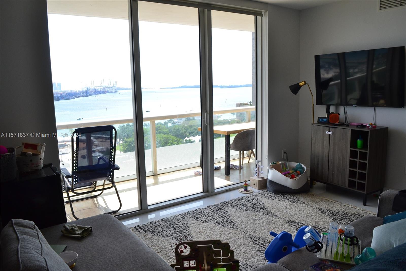 50 Biscayne Blvd # 1408