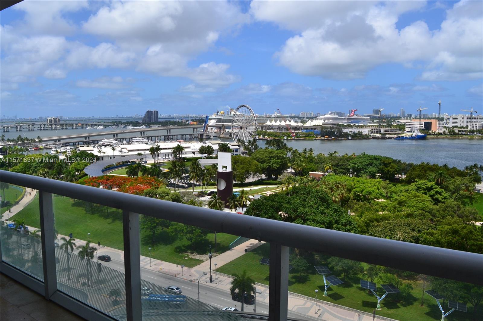 50 Biscayne Blvd # 1408