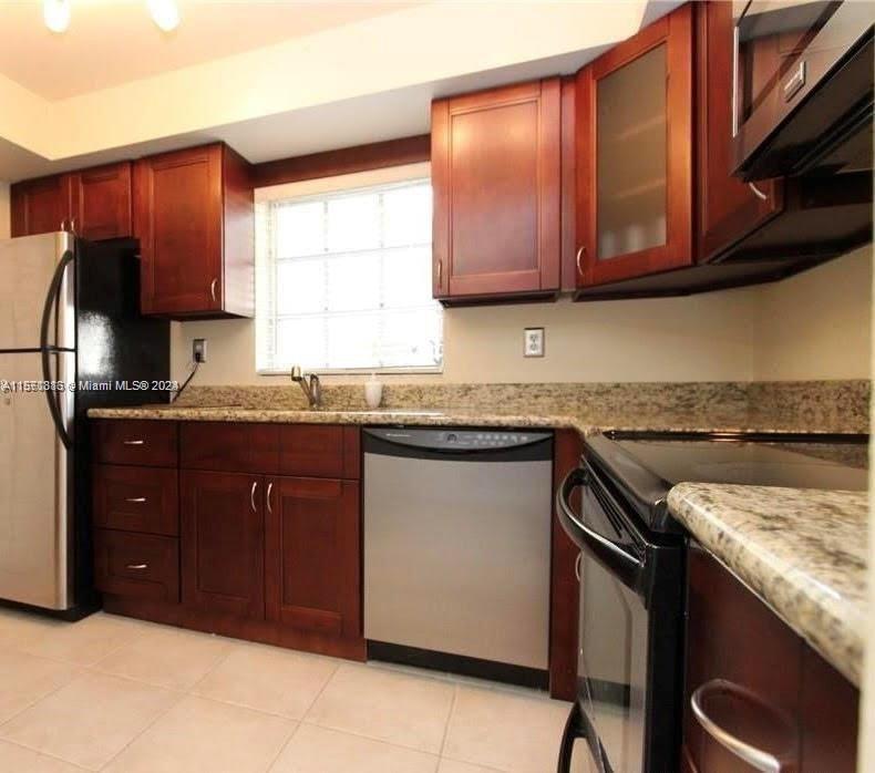 8650 SW 109th Ave # 214 Unit: 3-214