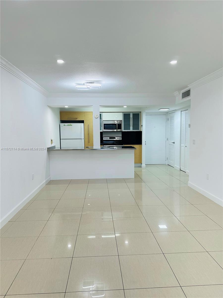 5705 W 20th Ave # 410