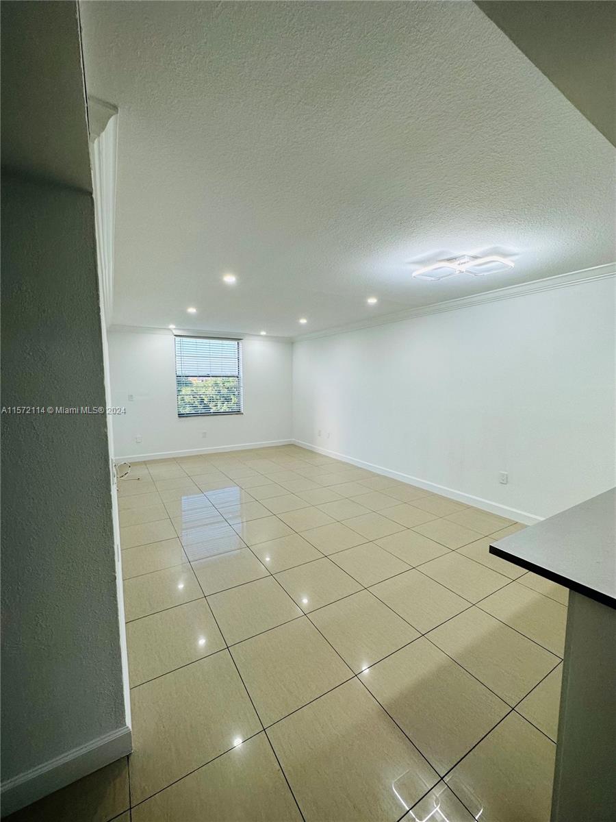 5705 W 20th Ave # 410