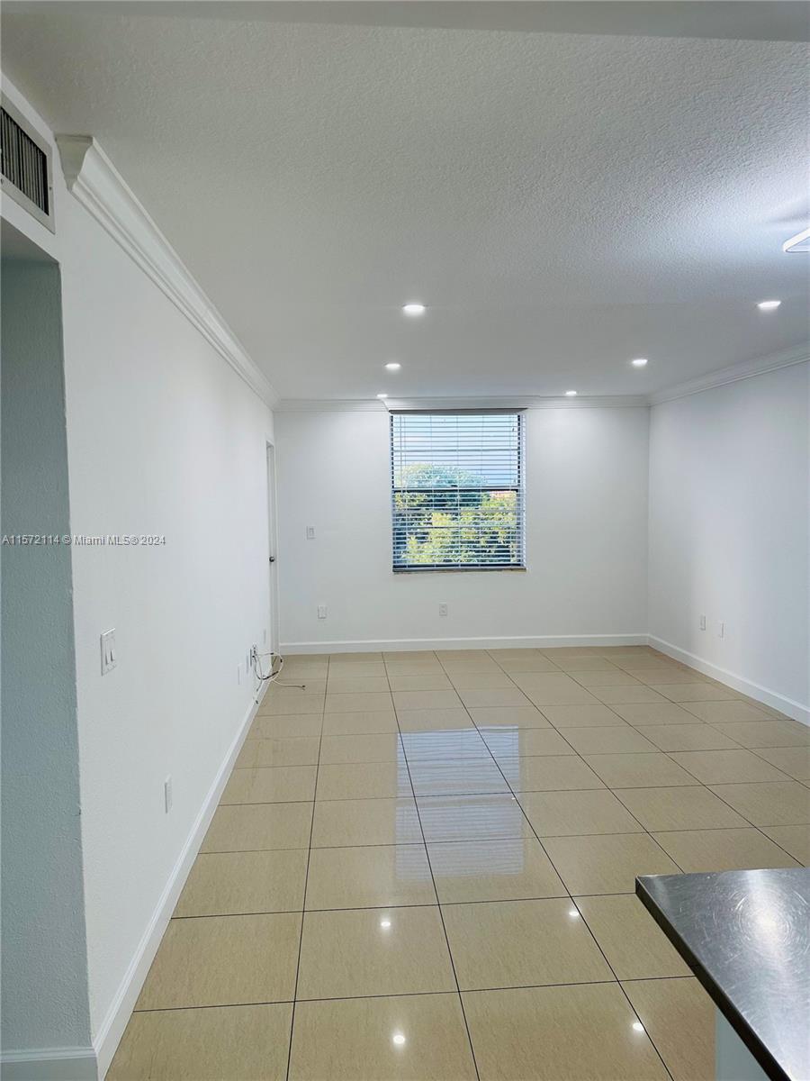 5705 W 20th Ave # 410