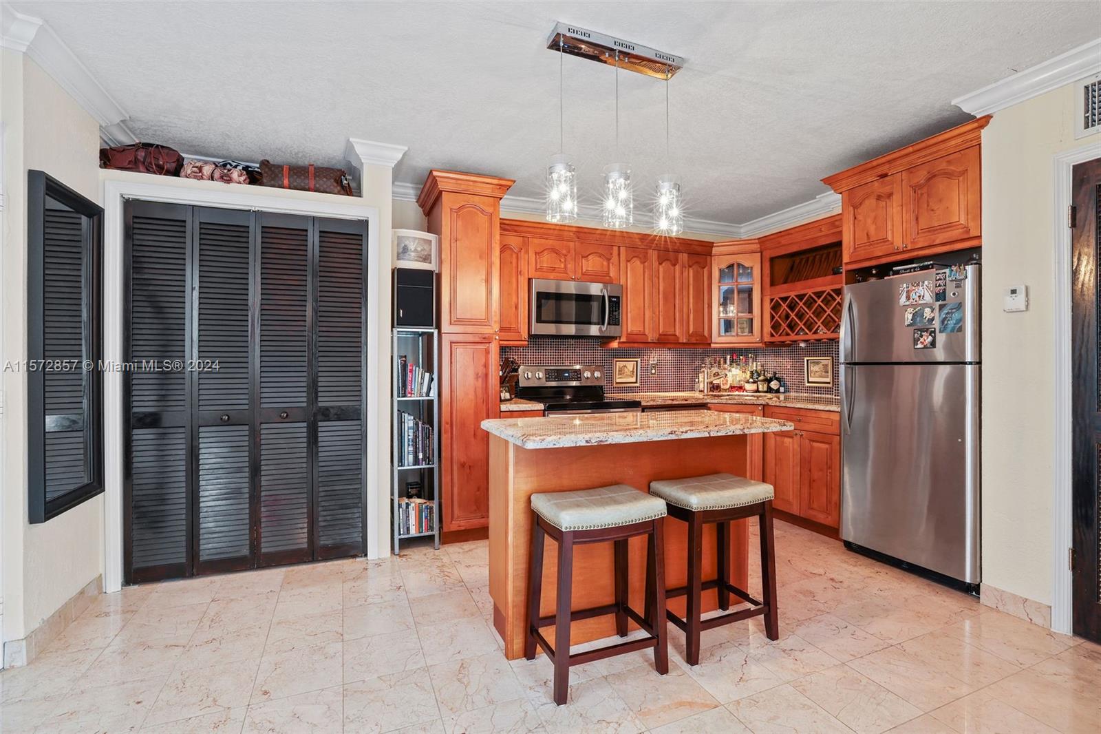1340 Lincoln Rd # 209