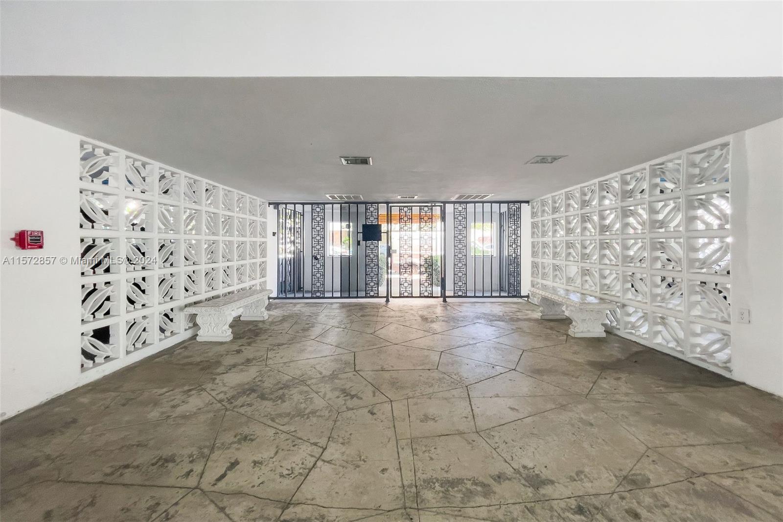 1340 Lincoln Rd # 209